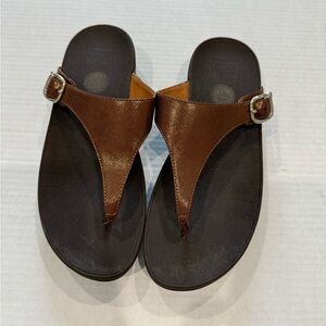 Fitflop Lulu Bronze Shimmer Sandals Women's Size 8 Flip Flop Style Thong